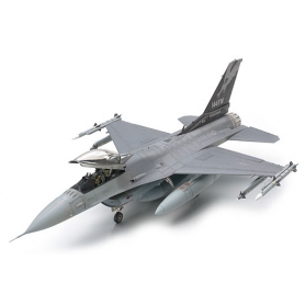 Tamiya 61101 Lockheed Martin F-16C Block 25/32 Fighting Falcon ANG