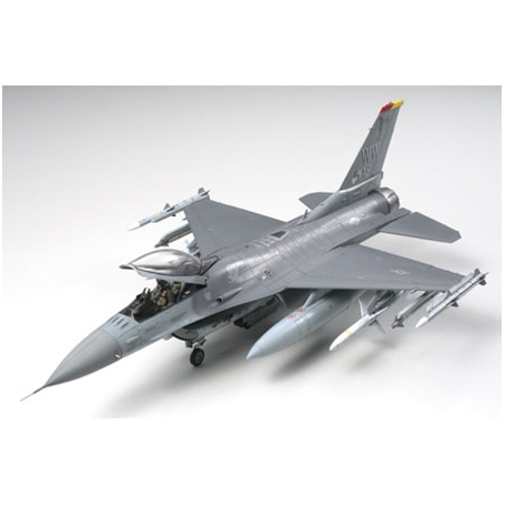 Tamiya 61098  Lockheed Martin F-16CJ - (Block 50) Fighting Falcon In Kit di Montaggio