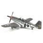 Tamiya 61040 North American P-51D Mustang 8th AF In Kit di Montaggio