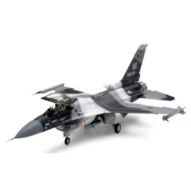 Tamiya 61106 F-16 C/N (Aggressor/Adversary) In Kit di Montaggio