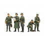 Tamiya 35298 1/35 German Field Commander Set In Kit di Montaggio