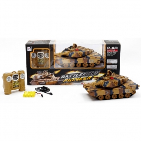 CARRO ARMATO RC CTW 778-1 Sclala 1:24 2.4G Battle Tank