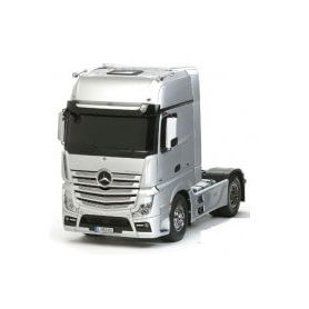 Mercedes  TAMIYA Benz Actros 1851 GigaSpace