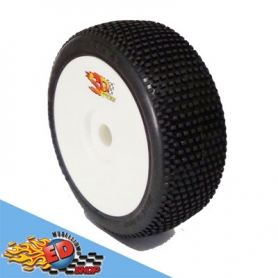 cosmic ricky gomme off road sport multi pin montate su cerchio (2)